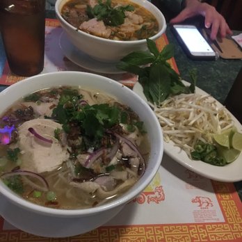 Green Papaya - The different plates of pho we ordered. - Vietnamese Near Me - Miami Lakes, Florida Green Papaya - The different plates of pho we ordered. - Vietnamese Near Me - Miami Lakes, Florida