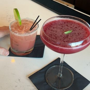 Socavon - Lounges Near Me - Springfield, Illinois