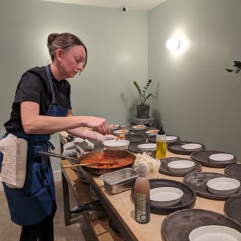 Hudson Table - Philadelphia - Cooking Schools Near Me - Philadelphia, Pennsylvania Hudson Table - Philadelphia - Cooking Schools Near Me - Philadelphia, Pennsylvania