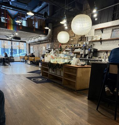 Frothy Monkey by null