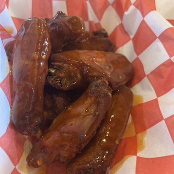 Wingz And A Prayer - Mango habanero Wings - Chicken Wings Near Me - Pocono Summit, Pennsylvania
