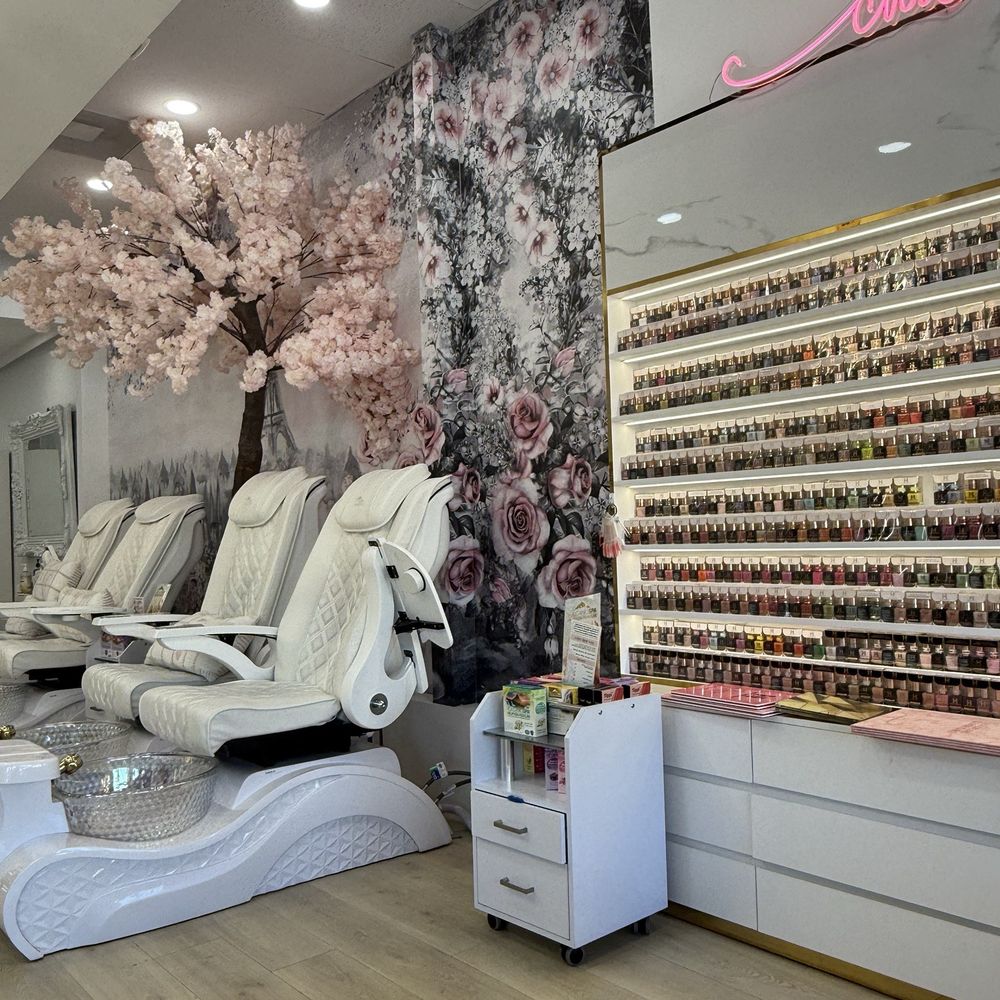 Chic Beauty Nail Spa - Nail Salons Near Me - Boca Raton, Florida