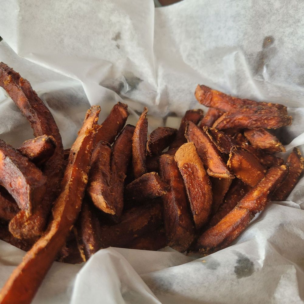 Aaron Schat's Roadhouse - Burnt fries - American Near Me - Bishop, California Aaron Schat's Roadhouse - Burnt fries - American Near Me - Bishop, California