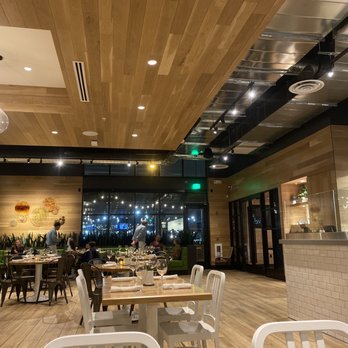True Food Kitchen - ambiance - New American Near Me - Edison, New Jersey True Food Kitchen - ambiance - New American Near Me - Edison, New Jersey