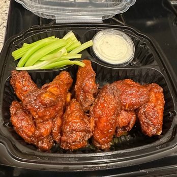 S & S Restaurant - chicken wings and celery - Delis Near Me - Cambridge, Massachusetts S & S Restaurant - chicken wings and celery - Delis Near Me - Cambridge, Massachusetts