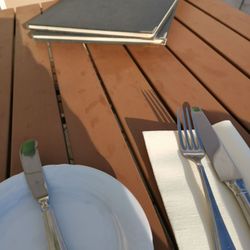 Restaurant Steigenhaus - Man kann auch draußen sitzen
