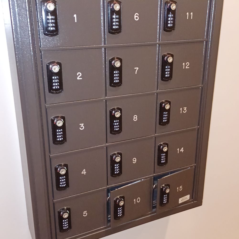 LA Fitness - Lock boxes keep breaking, and out of service. LA needs to remedy so not tamper proof. - Gyms Near Me - Niles, Illinois LA Fitness - Lock boxes keep breaking, and out of service. LA needs to remedy so not tamper proof. - Gyms Near Me - Niles, Illinois
