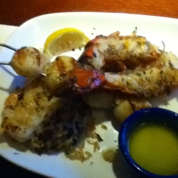 Red Lobster - Lobster tail and shrimp - Seafood Near Me - Davenport, Iowa