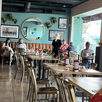 The Breakfast Bar - Interior - Breakfast & Brunch Near Me - Long Beach, California The Breakfast Bar - Interior - Breakfast & Brunch Near Me - Long Beach, California