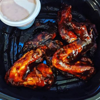 Bone Daddy's - Messy smoked wings - Barbeque Near Me - Arlington, Texas Bone Daddy's - Messy smoked wings - Barbeque Near Me - Arlington, Texas