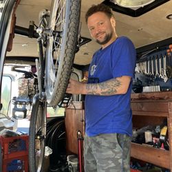 PDX Mobile Bike Repair - Mitch at work on my bike.