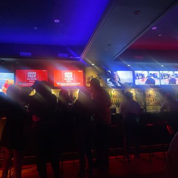 Bottom's Up - vibes - Lounges Near Me - San Francisco, California