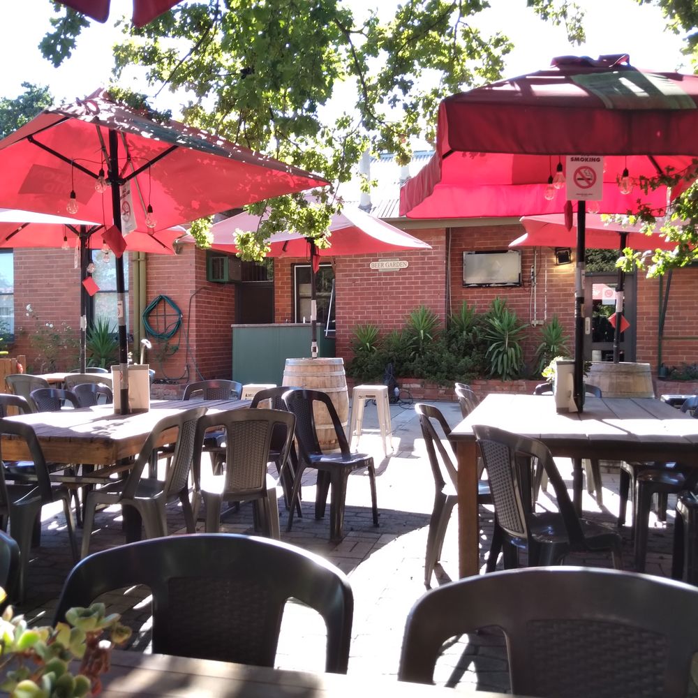 Railway Hotel Wangaratta - Beer Garden - Bars Near Me - Wangaratta, VIC Railway Hotel Wangaratta - Beer Garden - Bars Near Me - Wangaratta, VIC