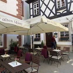Zur alten Münz
