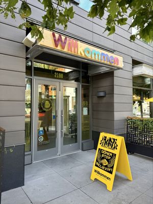 Willkommen Bier & Wein Garten by null