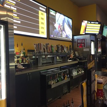Buffalo Wild Wings - Chicken Wings Near Me - Gainesville, Virginia
