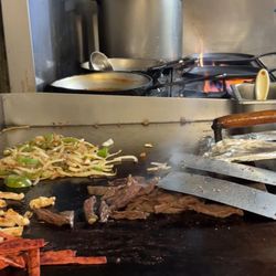 Picante - Pork and Skirt Steak Fajitas
