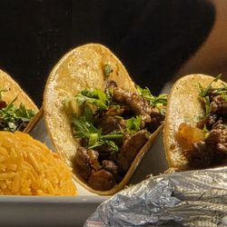 La Reina Mexican Grill