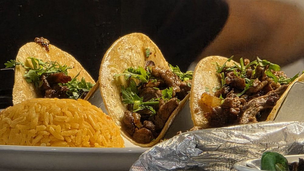 La Reina Mexican Grill