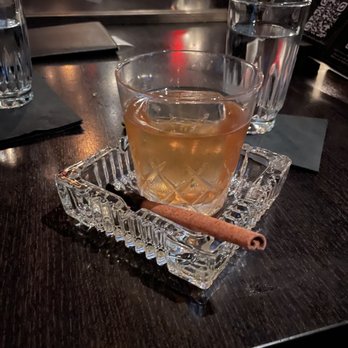 The Roosevelt Room - Cigar Box - Cocktail Bars Near Me - Austin, Texas The Roosevelt Room - Cigar Box - Cocktail Bars Near Me - Austin, Texas