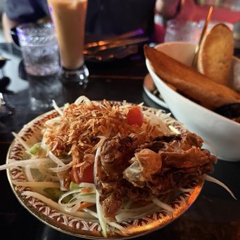 MaKiin - Thai Near Me - Houston, Texas MaKiin - Thai Near Me - Houston, Texas