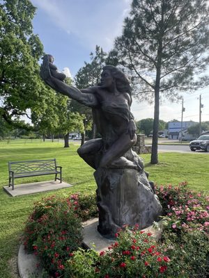 Meadowbrook Park & Sculpture Garden