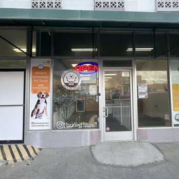 NauDog - Front of the store - Pet Stores Near Me - Honolulu, Hawaii NauDog - Front of the store - Pet Stores Near Me - Honolulu, Hawaii
