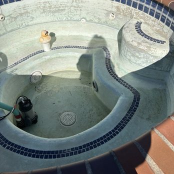 Waterscape Pools & Spas - Before - Pool & Hot Tub Service Near Me - Fontana, California Waterscape Pools & Spas - Before - Pool & Hot Tub Service Near Me - Fontana, California