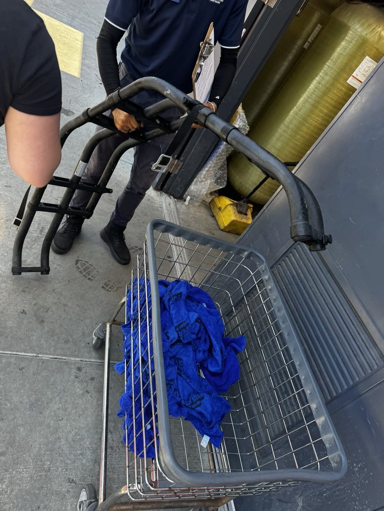 SUPER STAR CAR WASH EXPRESS Updated August 2024 11 Photos & 48