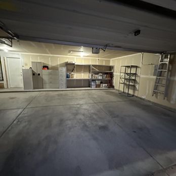 De-Junk Pros - Junk Removal & Hauling Near Me