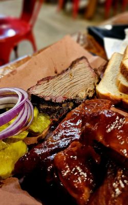 Piggybacks BBQ & Catfish by null