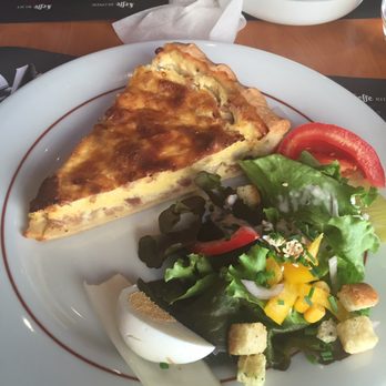 Edel - Ham and cheese quiche. Excellent flavor. - Eguisheim, 68