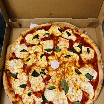 Phil & Sons Pizzeria & Restaurant