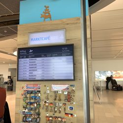 Marktcafé BRE - Departures board