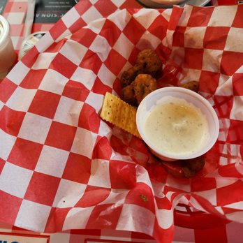 Bert's Hometown Grill & Pizzeria - Mushrooms - Pizza Near Me - Madisonville, Tennessee
