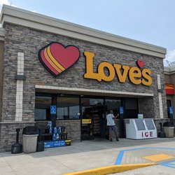 Love's Travel Stop - Love's Travel Stop, Duson