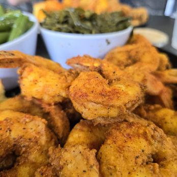 Nana's Southern Kitchen - Shrimp and collard greens - Seafood Near Me - Kent, Washington Nana's Southern Kitchen - Shrimp and collard greens - Seafood Near Me - Kent, Washington