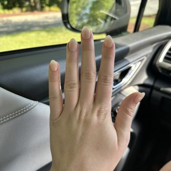 Lux Queen's Nails Spa - Nail Salons Near Me - Huntersville, North Carolina