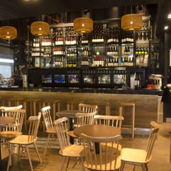 Vinum Chile Wine Experience - Relaxed calm place for a great glass of chilean wine!