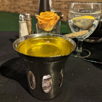 Castelli's - drawn butter - Italian Near Me - Palm Desert, California
