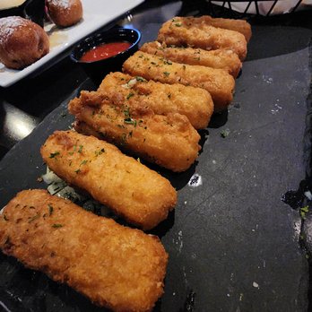 Pub 365 - Mozzarella Sticks - Beer Bar Near Me - Las Vegas, Nevada