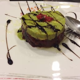 Tuna tartar--- one of my favorite dishes of our trip! Tuna tartar--- one of my favorite dishes of our trip!