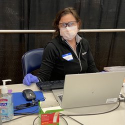 Heidi Larson, MD Family Medicine - Volunteering at the Portland Expo getting folks vaccinated against Covid-19. We averaged 1300 shots in arms per day!