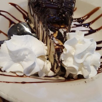 Hickory Tavern - Oreo cheese cake - cheese cake was a bit blah, but the oreo crust was great. - American Near Me - Gastonia, North Carolina Hickory Tavern - Oreo cheese cake - cheese cake was a bit blah, but the oreo crust was great. - American Near Me - Gastonia, North Carolina