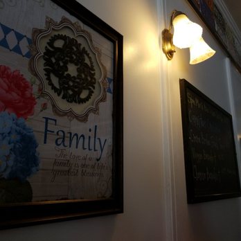 Orange Cafe Bistro - This is a cute little place with an old time feel - Breakfast & Brunch Near Me - Orange, California