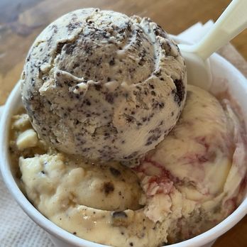 Coneflower Creamery - Ice Cream & Frozen Yogurt Near Me - Omaha, Nebraska Coneflower Creamery - Ice Cream & Frozen Yogurt Near Me - Omaha, Nebraska