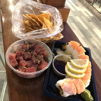 Bear Flag Fish - Ahi Poke w/ Chips & Citrus Salmon Roll - Seafood Near Me - Newport Beach, California