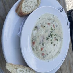 Gilly's Snug Harbour Restaurant & Marine - Fish chowder
