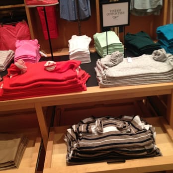 J.Crew - Men's Clothing Near Me - Portland, Oregon J.Crew - Men's Clothing Near Me - Portland, Oregon