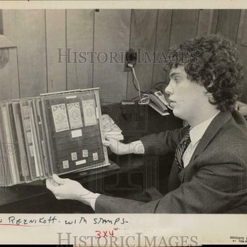 University Archives - This is a photograph we bought for this auctioneer as a gift. And look how we were treated, with lies and deceptive practices. - Antiques Near Me - Westport, Connecticut University Archives - This is a photograph we bought for this auctioneer as a gift. And look how we were treated, with lies and deceptive practices. - Antiques Near Me - Westport, Connecticut